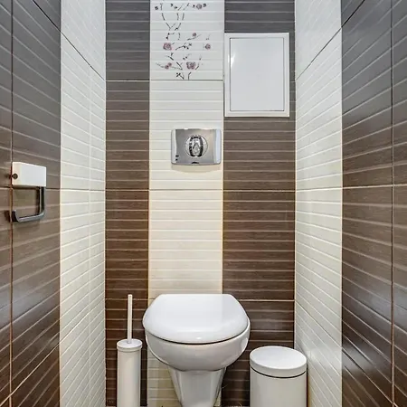 Apartment Spacious 2br Family Flat Next To Borisova Garden *