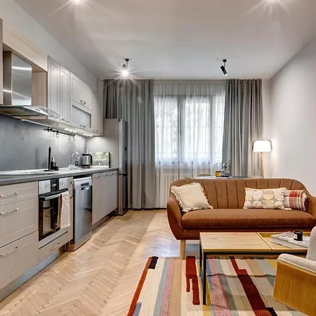 Apartment Spacious 2br Family Flat Next To Borisova Garden
